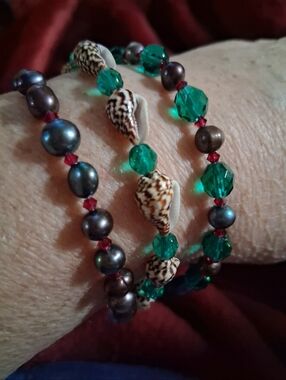 Emerald Bead & Shell Wrap Bracelet